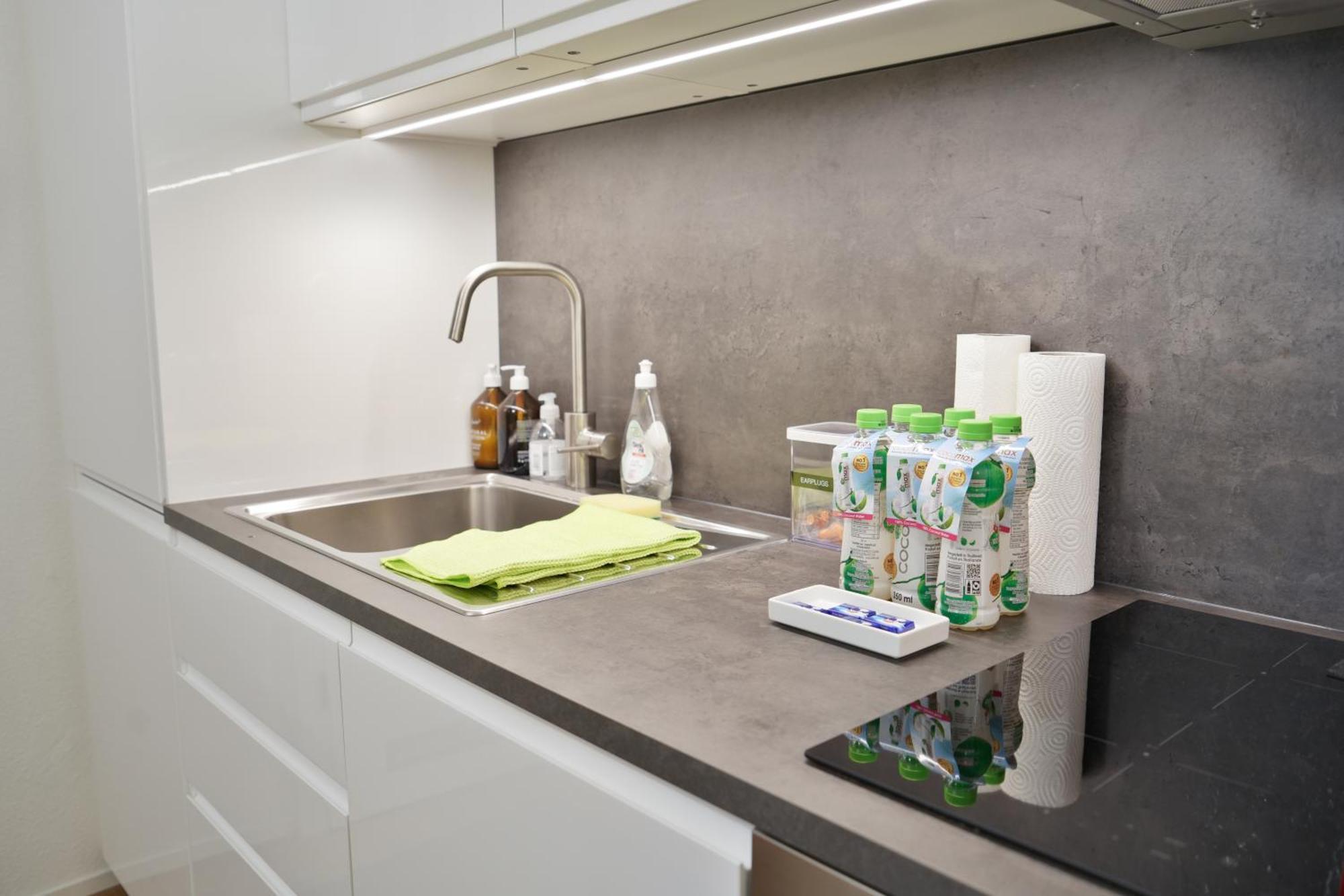 Cozy City Center, 4 Bedroom- 120Sq, 5Min Walk To Main Station Basel Ngoại thất bức ảnh